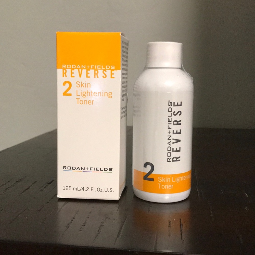 Rodan + Fields Reverse Skin Lightening Toner 2